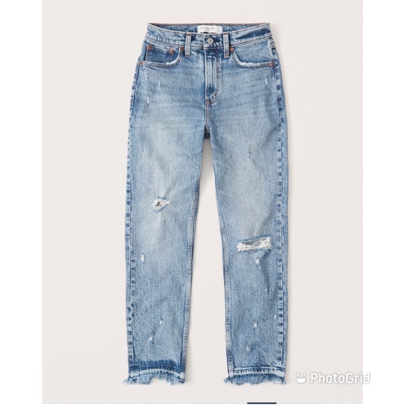Abercrombie & Fitch Denim - ✨A&F High Rise Mom Jean